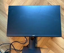 Dell swivel full HD Monitor & stand