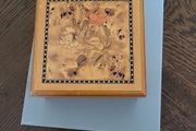 Jewellery box musical