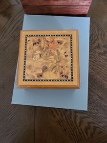 Jewellery box musical