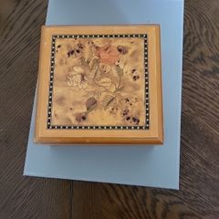 Jewellery box musical