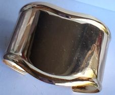 Gold Rim V Dip Cuff Bangle