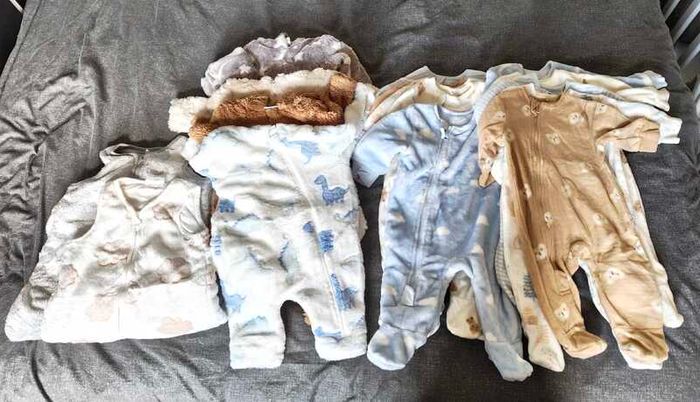 Baby clothes bundle 0-3 months