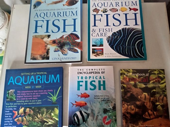 Five Aquarium Tropical Fish Books