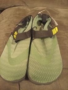 swim shoes