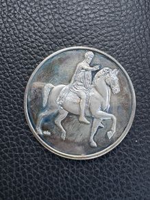 RARE This Beautiful Franklin Mint Large Silver has a Roman Commander on his horse on it MARCUS AURELIUS and it is 2.3 Oz of Sterling Silver 925