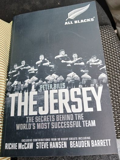 All Blacks/ The Jersey/ The Secrets behind the World's most successful Team/ Peter Bills/2018