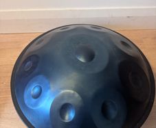 10-Note Handpan Metallic Blue - Like New