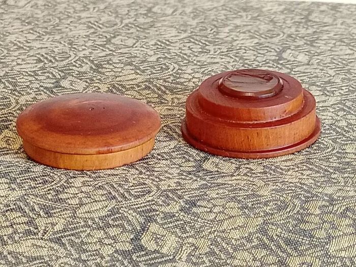 Rear Antique Watchmaker's Oil Well Pot. Turned Wood with Agate Stone