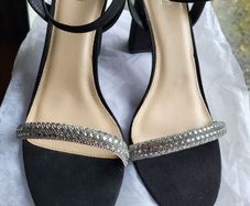 Linzi Black Sandals