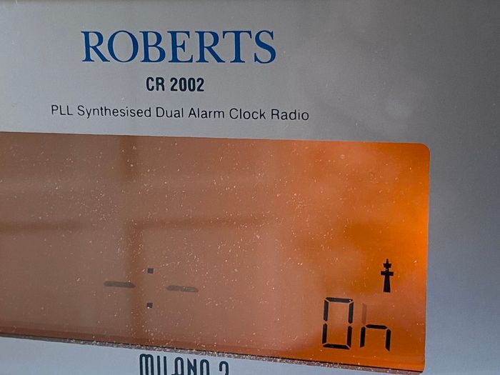 Roberts Milano CR2002 Radio
