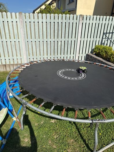 trampoline