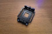 Amd bracket