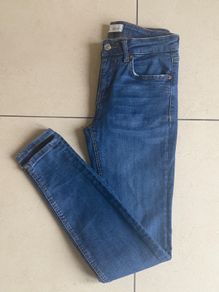 Zara Jeans