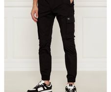 Calvin Klien cargo jeans