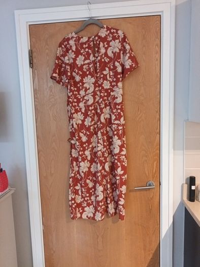 Primark  Dress. S.14.  B.N.W.T.
