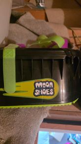 moon shoes