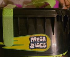 moon shoes