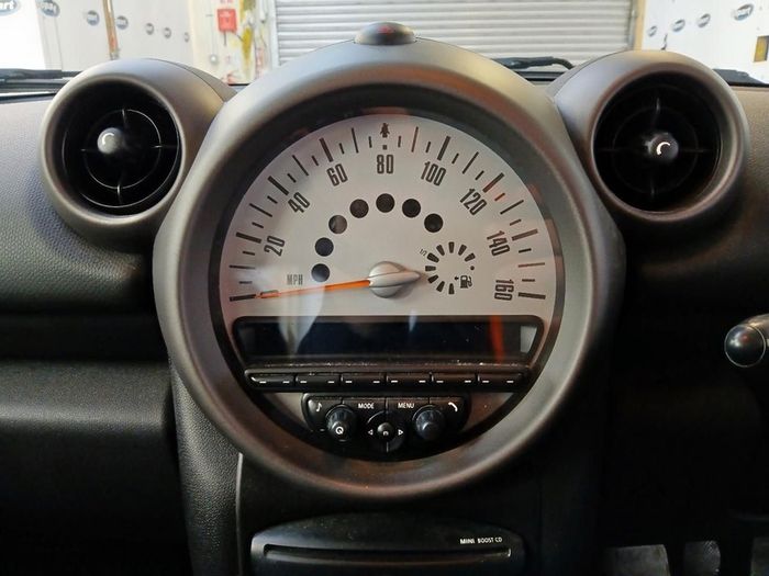 2015 Mini Countryman Breaking For Parts