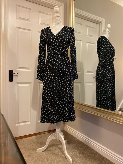 Dresses navy and lemon flower. Both new one with tags
