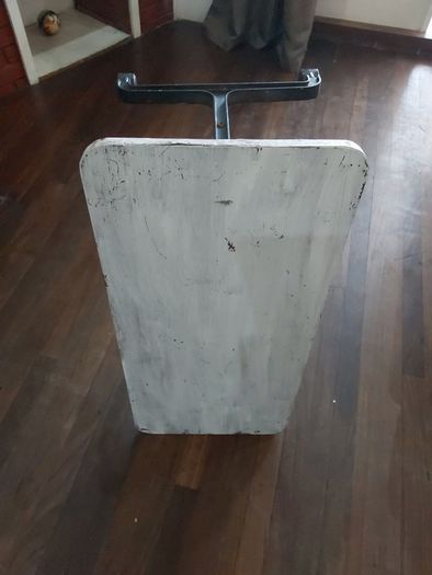 table with wheels