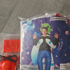 Inflatable Alien