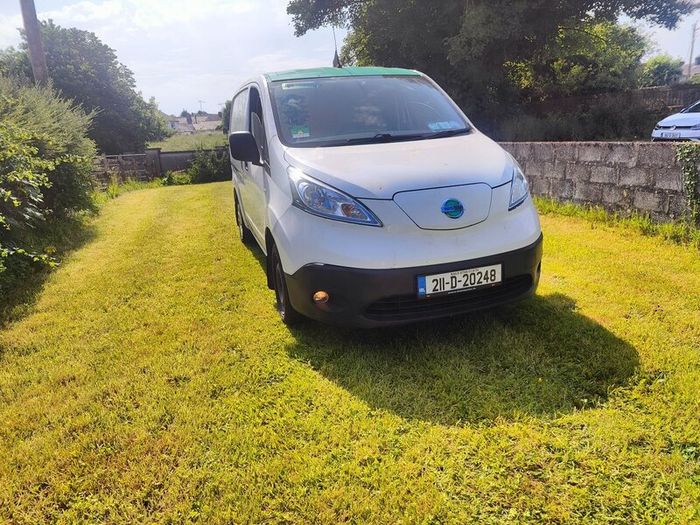 Nissan NV200 2021