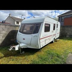 2005 coachman 530 4/5 berth