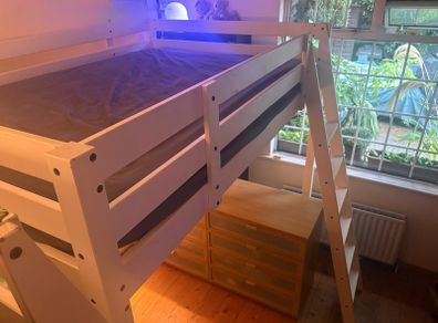 loft bed