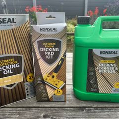 Decking oil, sponges and cleaner