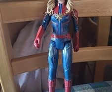 Avengers Captain Marvel action figure