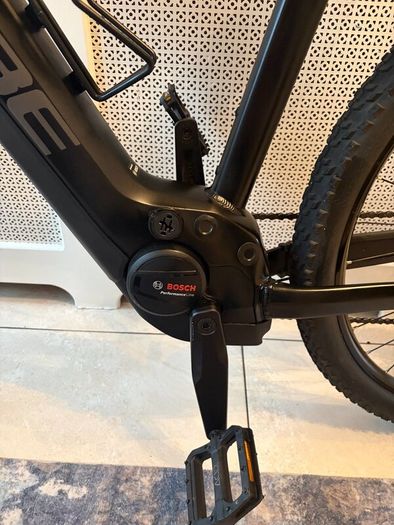Cube Reaction Hybrid Performance 625 Electric Bike