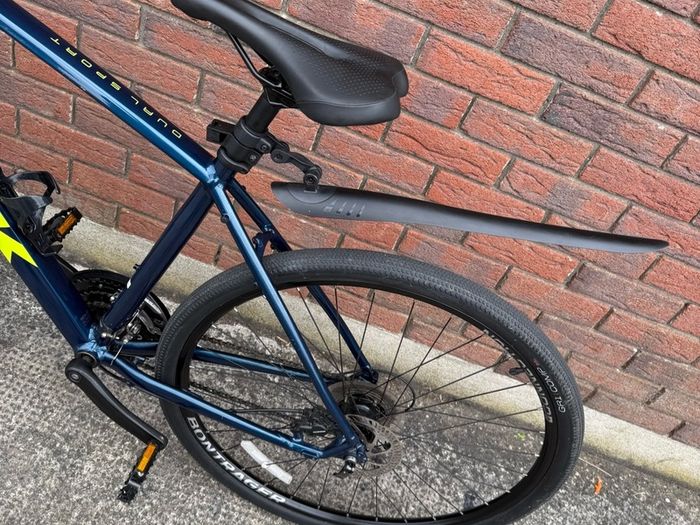 Trek Dual Sport 2 Gravel Mountain Hybrid Bike