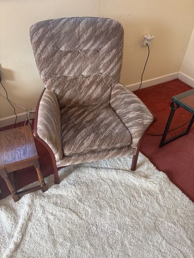 Armchair pair of