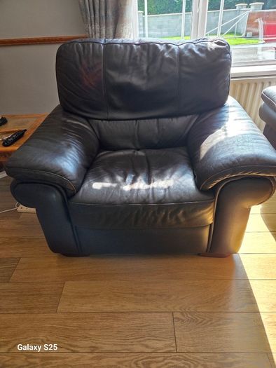 3-1-1 leather couch