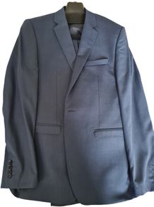 Mens suit. 3 piece.