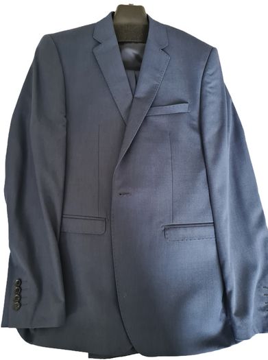 Mens suit. 3 piece.