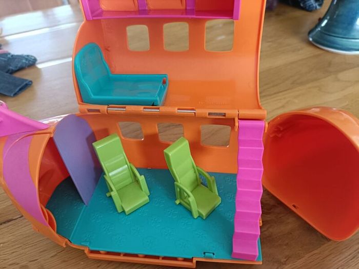 Polly pockets bundle