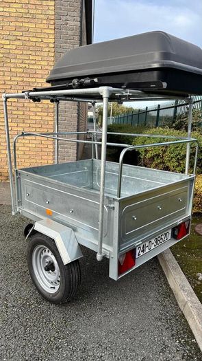Erde - Galvanised trailer with roof box and frame - excellent condition