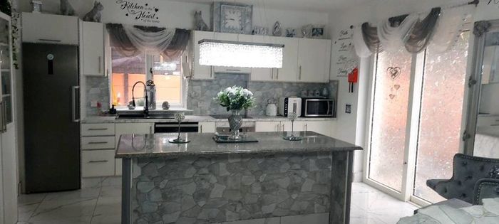 Pebble, stone, brick, tile Effect 3D PVC  Wall panel