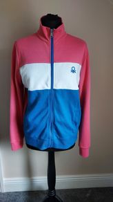Benetton zip up top