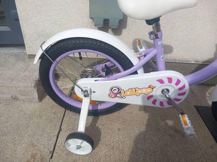 Kids chipmunk bike size 16 inch wheels