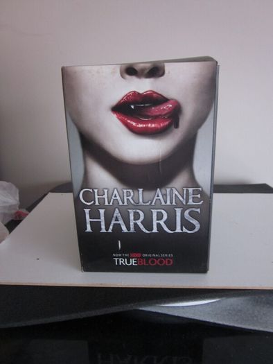 Charlaine Harris Trueblood BooksX7