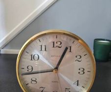 Kienzle brass table clock with base, approx. 19 cm high