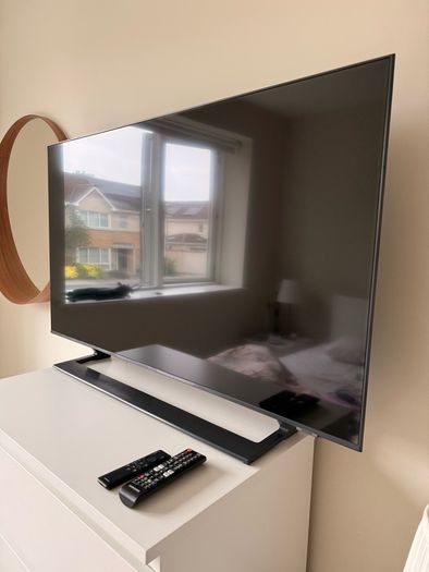 Samsung Crystal UHD 50 Smart TV