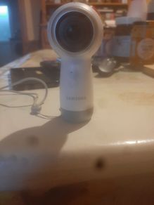 Samsung gear 360 camera