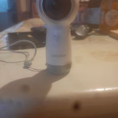 Samsung gear 360 camera