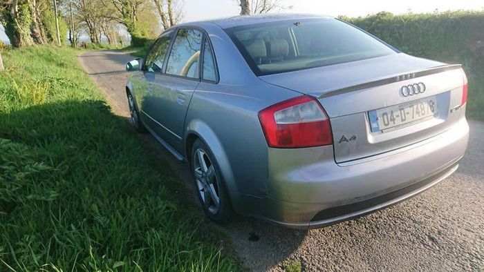 Audi a4 b7 saloon estate sline front bumper grill fog spot lights badges breaking 2.0tdi 6 speed BLB BRE BRD leather seats all parts