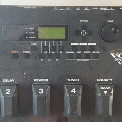 Roland VG8 pedal