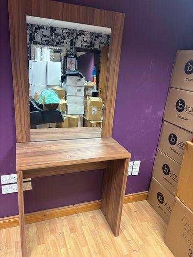 Salon Styling Mirror