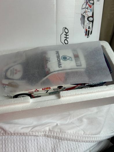 Mitsubishi Lancer Evolution IV Rally Car Model - 1:18 Scale